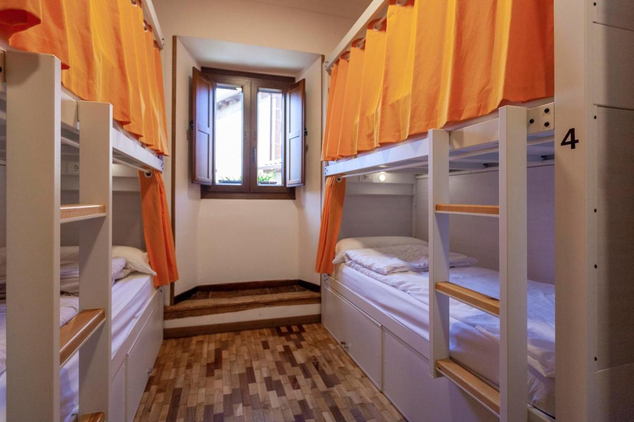 El Albergue De Sigueenza Ngoại thất bức ảnh