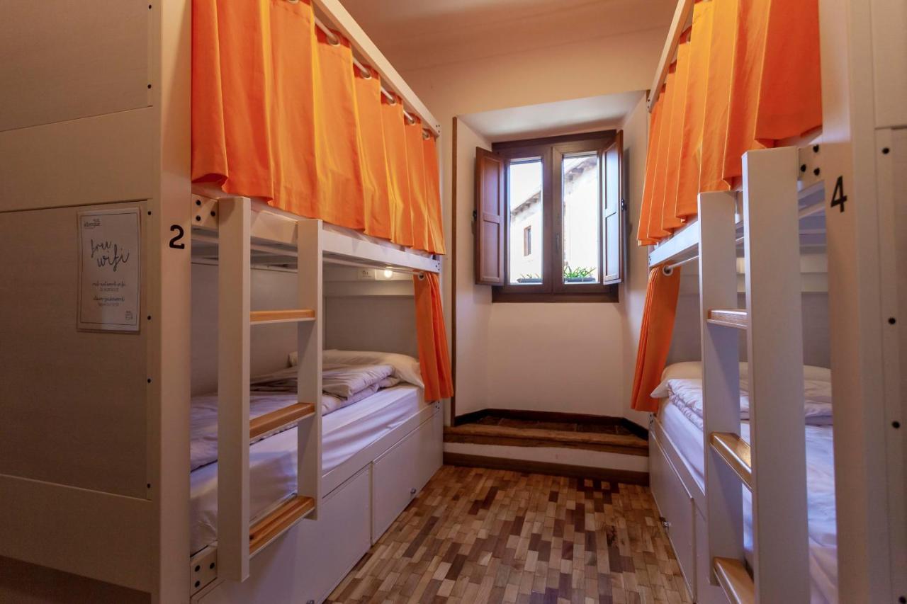 El Albergue De Sigueenza Ngoại thất bức ảnh